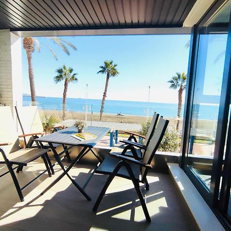 Gran Vivienda De Lujo Frente Al Mar Apartment Malaga Bagian luar foto
