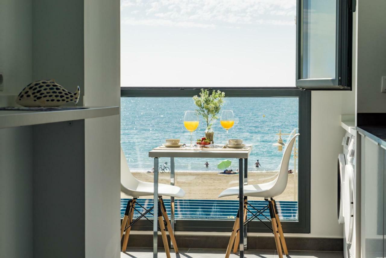 Gran Vivienda De Lujo Frente Al Mar Apartment Malaga Bagian luar foto