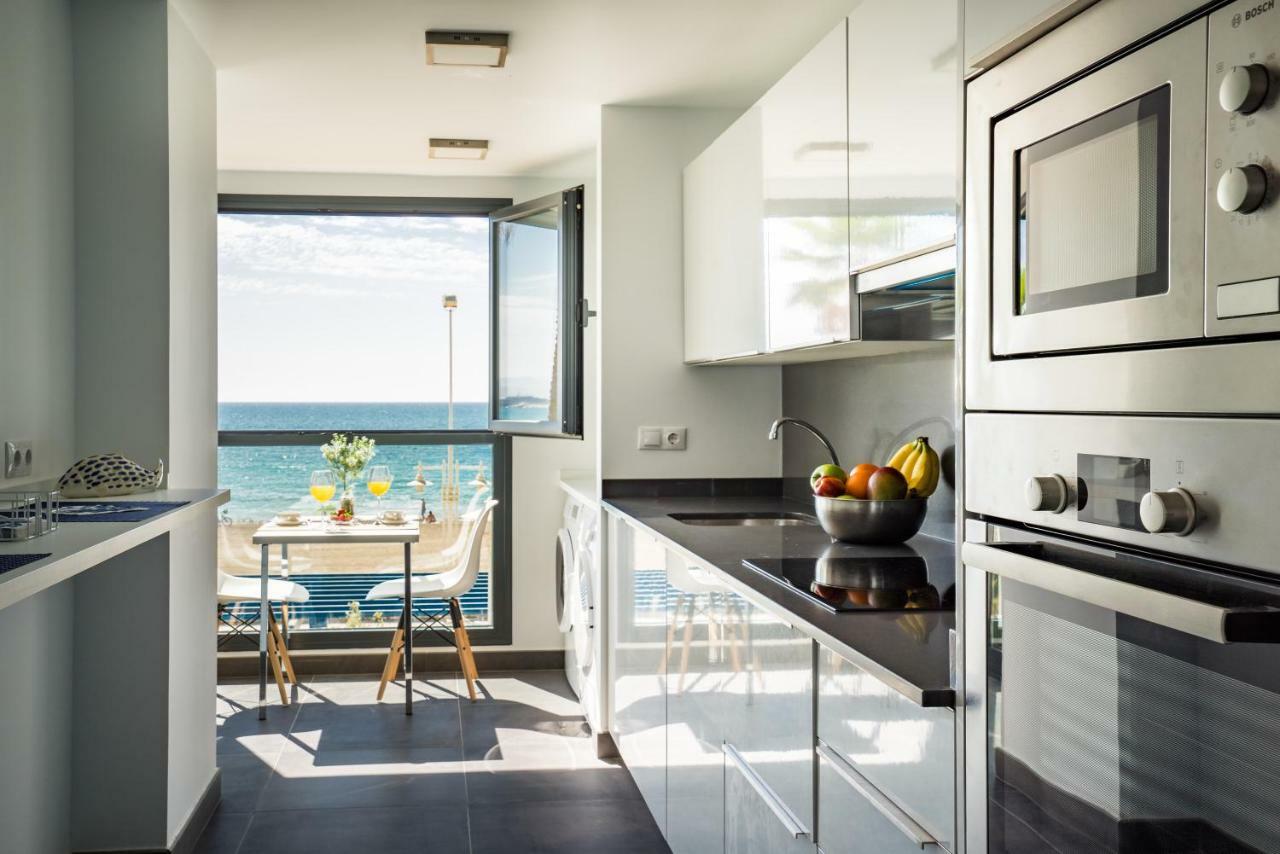 Gran Vivienda De Lujo Frente Al Mar Apartment Malaga Bagian luar foto